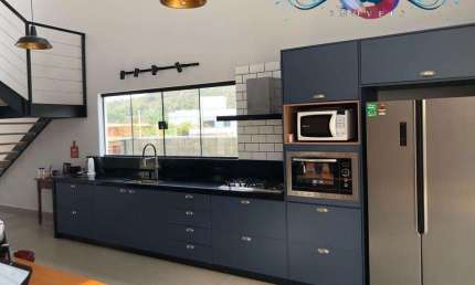 Casa de Luxo com 3 Suítes e Área Gourmet no Condomínio Ibi Aram 2