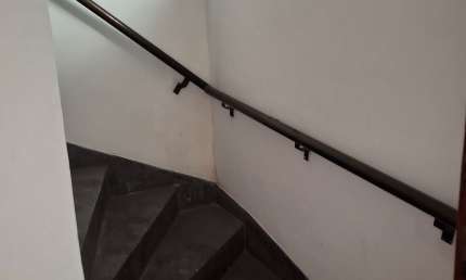Excelente  conjunto comercial,  2 salas, 1 loja térreo.