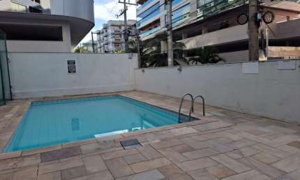 Apartamento para Temporada em Cabo Frio, Algodoal, 3 dormitórios, 1 suíte, 1 banheiro, 1 vaga