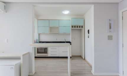 Apartamento com 2 quartos para alugar na Rua Vereador Jacob Knabben da Silva, 3050, Pagani, Palhoça