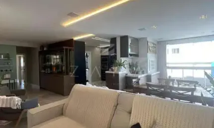Apartamento com 3 quartos à venda na Rua 302, 68, Meia Praia, Itapema