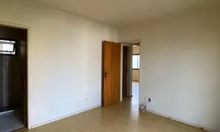 Apartamento para Venda em Pelotas, Centro, 2 dormitórios, 1 suíte, 2 banheiros, 1 vaga