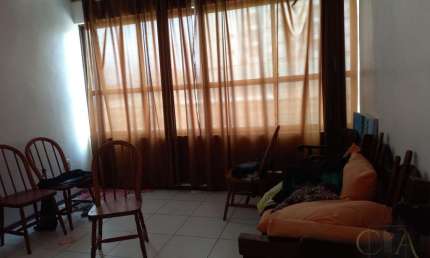 Casa para Venda em Rio Grande, Centro, 4 dormitórios, 2 banheiros, 1 vaga