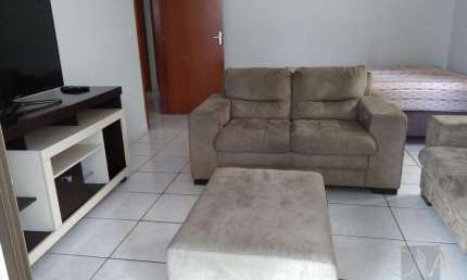 Casa para Temporada em Itapema, Centro, 4 dormitórios, 1 suíte, 2 banheiros, 2 vagas