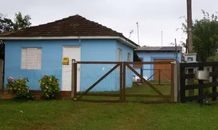 Casa para Venda em Capão do Leão, Hidráulica, 1 dormitório, 1 banheiro, 1 vaga
