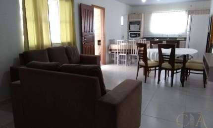 Apartamento para Temporada em Itapema, Centro, 4 dormitórios, 1 suíte, 2 banheiros, 2 vagas