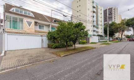 Sobrado com 4 dormitórios à venda, 184 m² por R$ 1.290.000,00 - Vila Izabel - Curitiba/PR