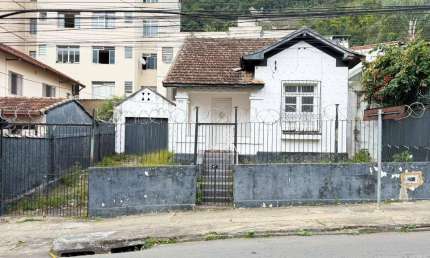 Casa com 3 quartos à venda, 112 m² por R$ 600.000 - Jardim Glória - Juiz de Fora/MG