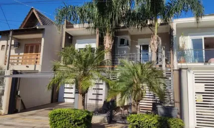 Casa com 4 quartos à venda no Estância Velha, Canoas 