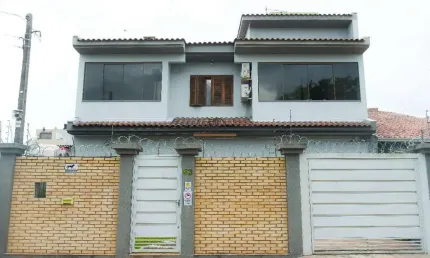 Sobrado mobiliado localizado no bairro Harmonia/Canoas
