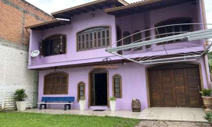 Casa com 3 quartos à venda no Igara, Canoas 