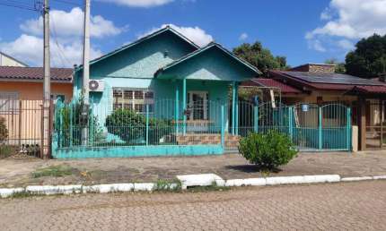 Casa com 3 quartos à venda no Niterói, Canoas 