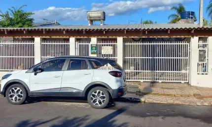 Casa com 4 quartos à venda no Guajuviras, Canoas 