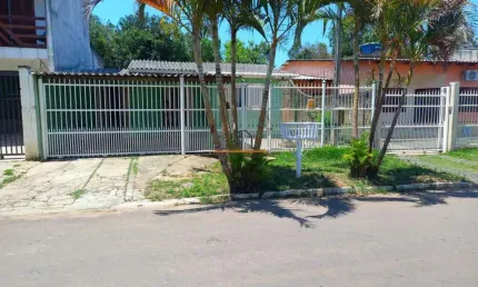 Casa com 3 quartos à venda no Fátima, Canoas 