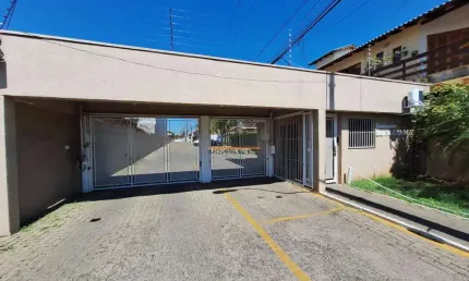 Sobrado em Condomínio localizado no bairro Rio Branco/Canoas