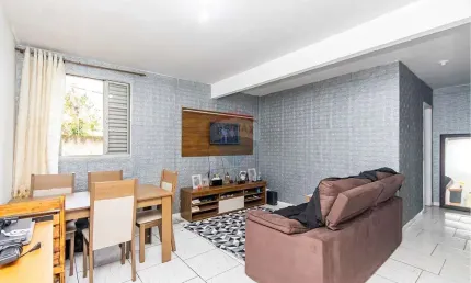 Apartamento com closet, no  bairro uberaba' próximo ao novo shopping  da av. das torres, pr