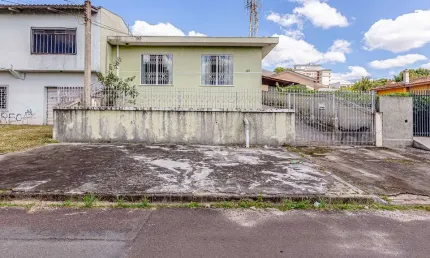 Casa com 3 quartos à venda na Rua Gil Vicente, 189, Guaíra, Curitiba, 205 m2 por R$ 799.000