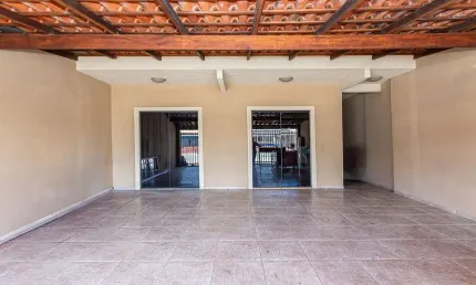 Casa com 6 quartos à venda na rua aviador armin buhrer, 667, uberaba, curitiba, 288 m2 por r$ 750.000