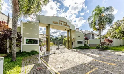 Casa com 7 quartos à venda na Rua José Bajerski, 1467, Abranches, Curitiba, 212 m2 por R$ 1.200.000