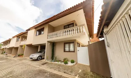 Casa em condomínio fechado com 3 quartos à venda na Rua Rosa Trevisan, 171, Santa Felicidade, Curitiba, 228 m2 por R$ 970.000