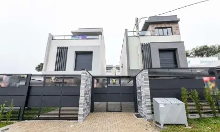 Casa com 3 quartos à venda no Tingui, Curitiba , 133 m2 por R$ 940.000