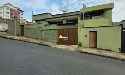 Casa à venda, 3 quartos, 1 suíte, 4 vagas, Milionários - Belo Horizonte/MG