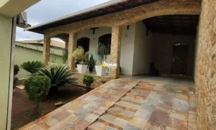 Casa à venda, 3 quartos, 1 suíte, 5 vagas, Tirol - Belo Horizonte/MG