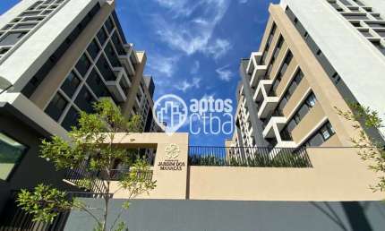 Apartamento com 2 quartos para alugar na Rua Nicolau Salomão, 430, Bacacheri, Curitiba por R$ 2.950