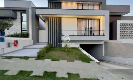 Casa assobradada recém construída com 3 suítes no condomínio Sun lake