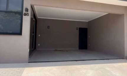 Casa com 3 quartos para alugar na Avenida das Ondas, 5415, Jardim São Francisco, Piracicaba