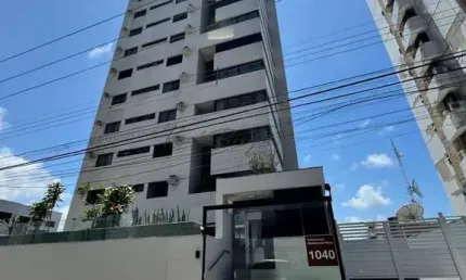 Apartamento no Residencial Petra em Tirol com 200m²