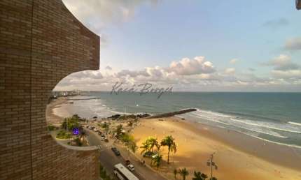 Apartamento 3 suítes, 180m², frente mar em Areia Preta