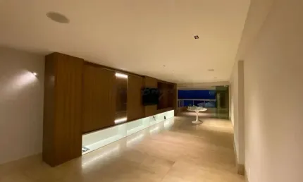 Apartamento em Areia Preta - Porto Salinas: 3 suítes, 180m²
