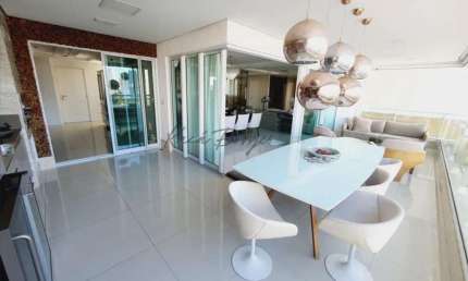 Apartamento no Tirol, completamente mobiliado, 3 suítes