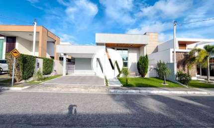 CASA TERREA À VENDA – Condomínio Parque Morumbi | Natal/RN Valor de venda: R$ 1.200.000,00