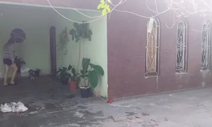 Casa com 3 quartos para alugar na Avenida das Rosas, 569, Jardim Motorama, São José dos Campos