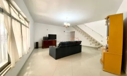 Sobrado 5 quartos 2 suítes Vila Moraes | 4 vagas | Excelente espaço e potencial | Agende agora a sua visita | Valor de oportunidade