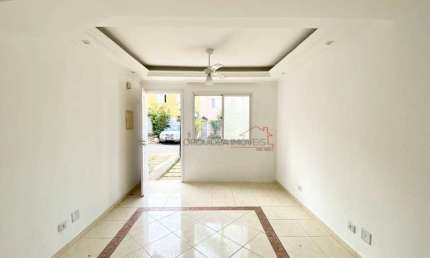 Sobrado em condomínio fechado | 3 quarto sendo 1 suíte máster | 2 vagas | Lazer completo | Compre alugado | Ideal para investidores