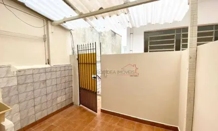 Casa de fundos 1 quarto, sala e cozinha Vila Moraes | quintal independente | 2 casas no terreno | próximo da UBS Vila Moraes | Agende a sua visita