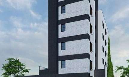 Studio à venda no Sagrada Família - Duplex com área externa