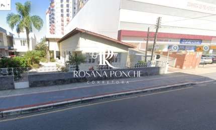 Excelente área no Centro da Palhoça, ideal para prédio residencial ou comercial