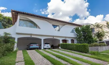 Casa de condomínio térrea para venda com 367 metros quadrados com 4 quartos