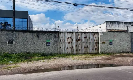 Terreno para alugar, 754.00 m2 por R$2500.00  - Boqueirao - Curitiba/PR