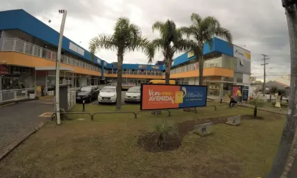 Loja para alugar, 30.00 m2 por R$1500.00  - Novo Mundo - Curitiba/PR