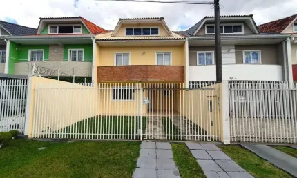 Sobrado com 3 quartos  à venda, 170.22 m2 por R$850000.00  - Boqueirao - Curitiba/PR
