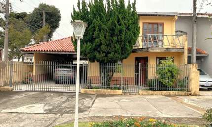 Sobrado com 3 quartos  à venda, 150.00 m2 por R$650000.00  - Boqueirao - Curitiba/PR