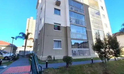 Apartamento com 2 quartos  para alugar, 57.33 m2 por R$2400.00  - Capao Raso - Curitiba/PR