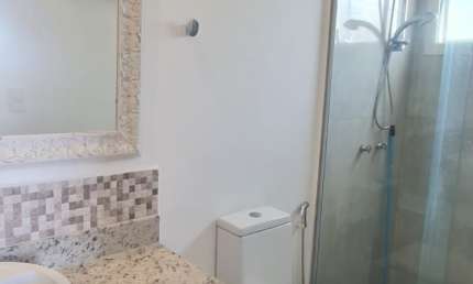 vivendo o conforto e a seguranca que sua família merece num condomínio cercado de boa vizinhança