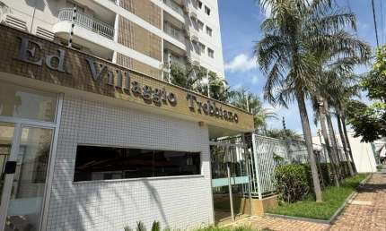 Apto reformado, semi mobiliado vizinho do res Pe de Pequio colégio Maxi, o shopping Goiabeiras, Galerias comerciais, academias próximas, restaurantes, a igreja Guadalupi e a Igreja Mãe dos Homens, ale
