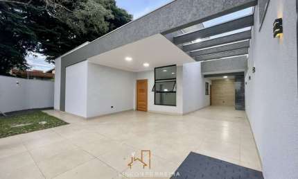 Vende-se Linda Casa Moderna no Conjunto Champagnat em Maringá